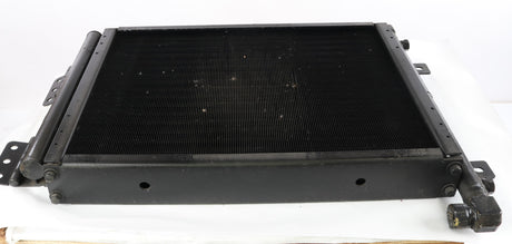 VOLVO ­-­ 2015-02121 ­-­ OIL COOLER ASSEMBLY