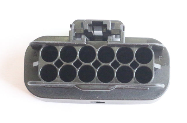 VOLVO ­-­ 20457410 ­-­ HOUSING
