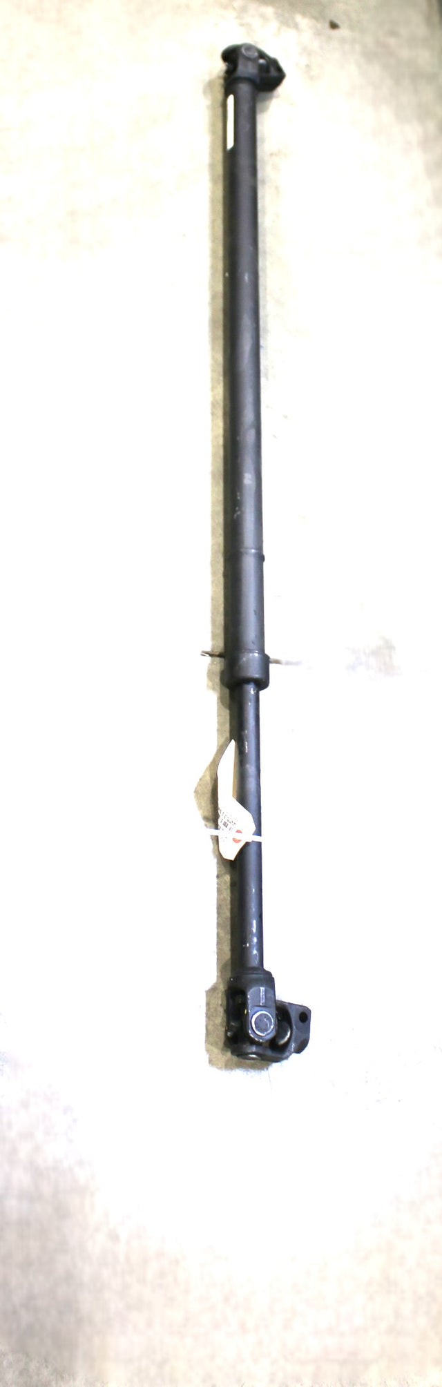 VOLVO ­-­ 20531943 ­-­ STEERING SHAFT