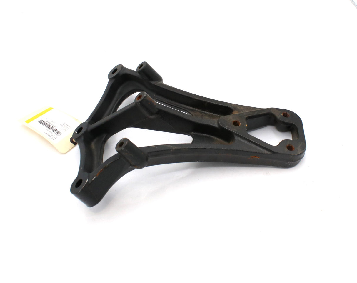 MACK ­-­ 20589851 ­-­ SPRING BRACKET