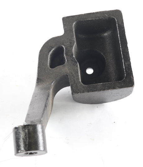 MACK ­-­ 20883124 ­-­ BRACKET