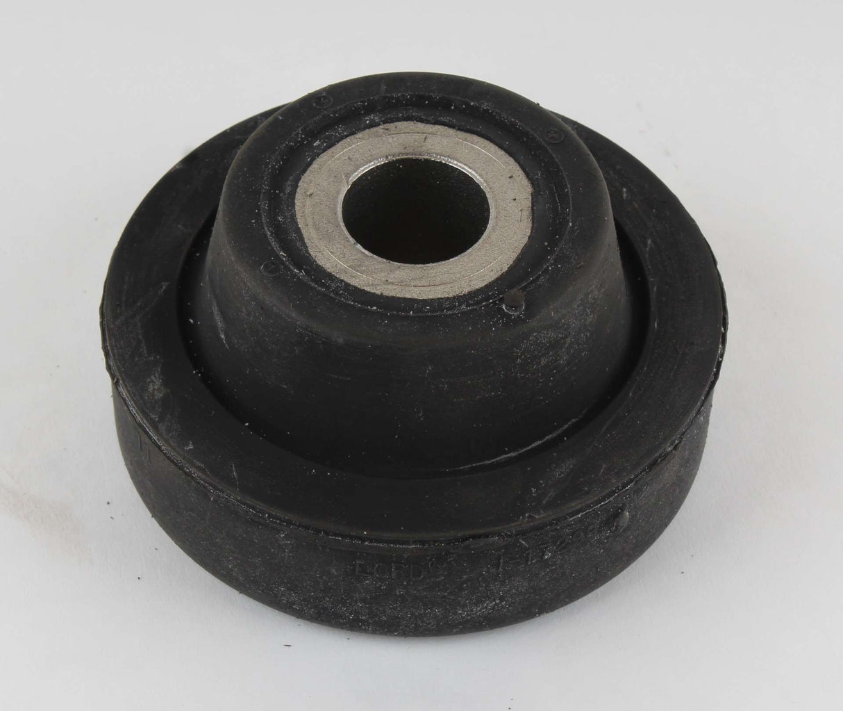 MACK ­-­ 20QL324M ­-­ INSULATOR  ENGINE MOUNTING  REAR