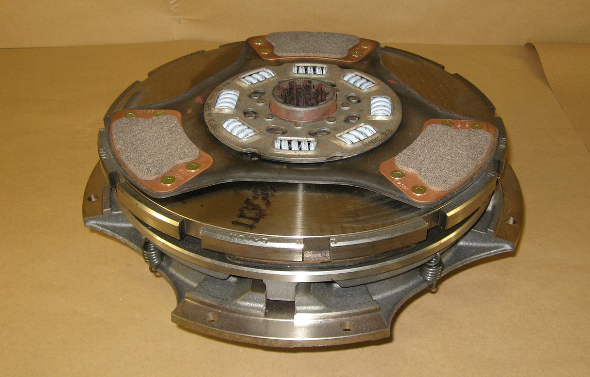 MACK ­-­ 2104-10803461B ­-­ CLUTCH ASM