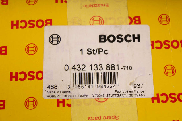 ROBERT BOSCH ­-­ 0-432-133-881 ­-­ INJECTOR