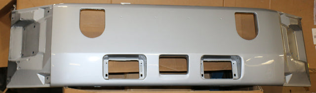 MACK ­-­ 25063461 ­-­ BUMPER