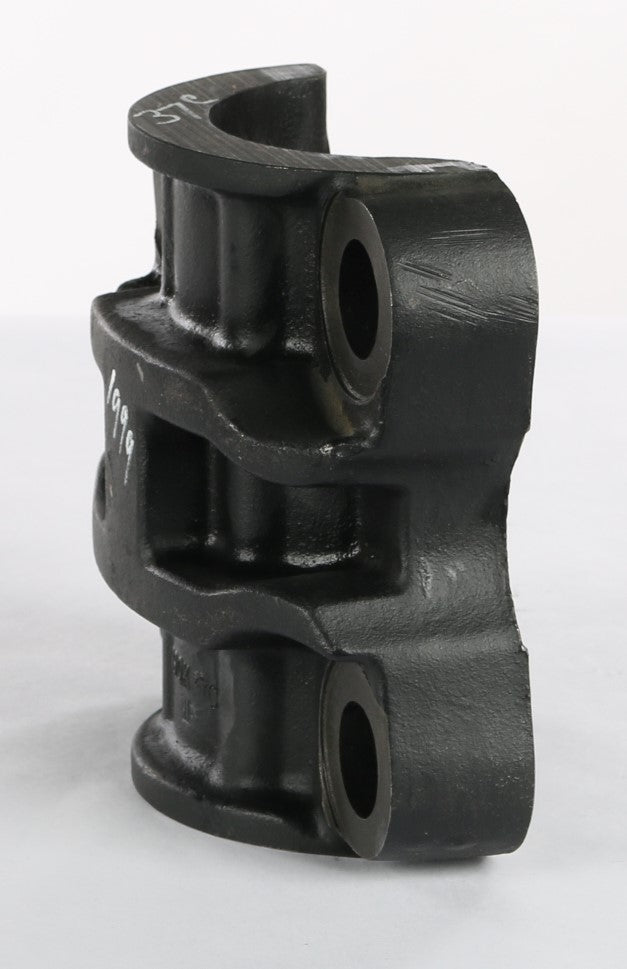 VOLVO ­-­ 25095274 ­-­ BRACKET  TRUNNION  HALF  SUSPENSION  REAR