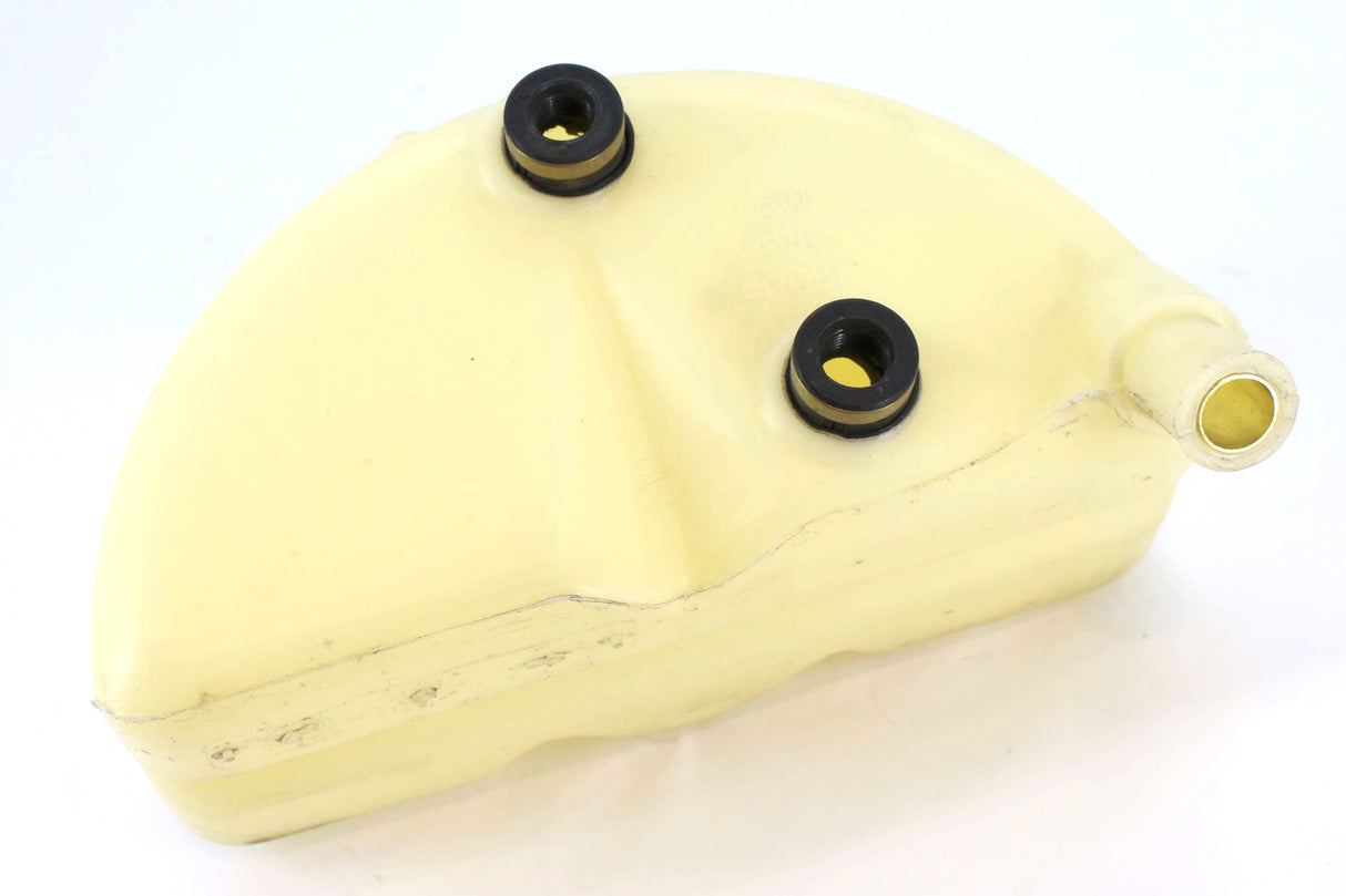 MACK ­-­ 25174629 ­-­ SURGE TANK 10 PSI