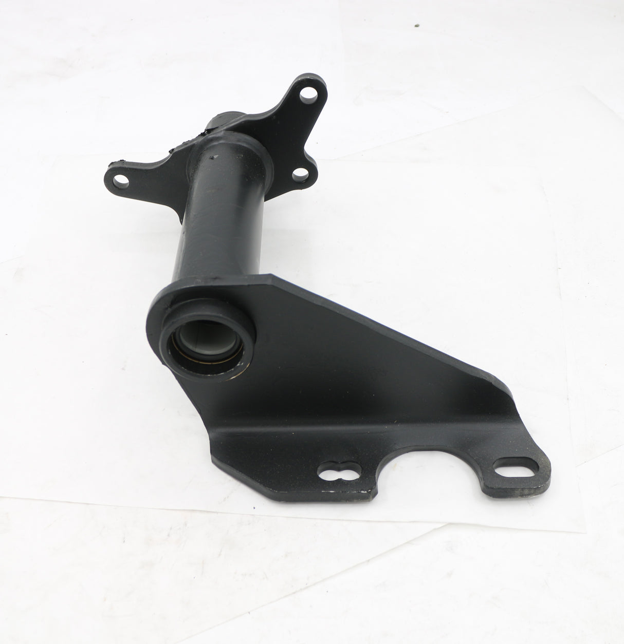 MACK ­-­ 2719-814111 ­-­ BRACKET ASSY