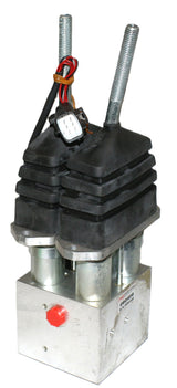 HYUNDAI ­-­ 31L6-02490 ­-­ JOYSTICK-RCV 2SP