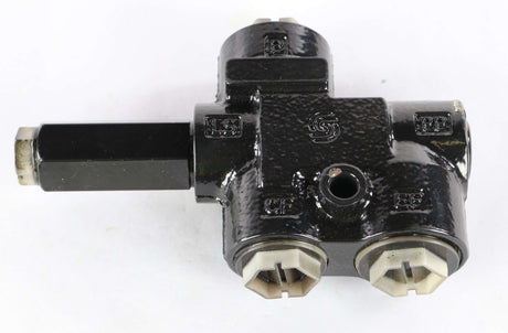 HYUNDAI ­-­ 31L8-00051 ­-­ VALVE-PRIORITY