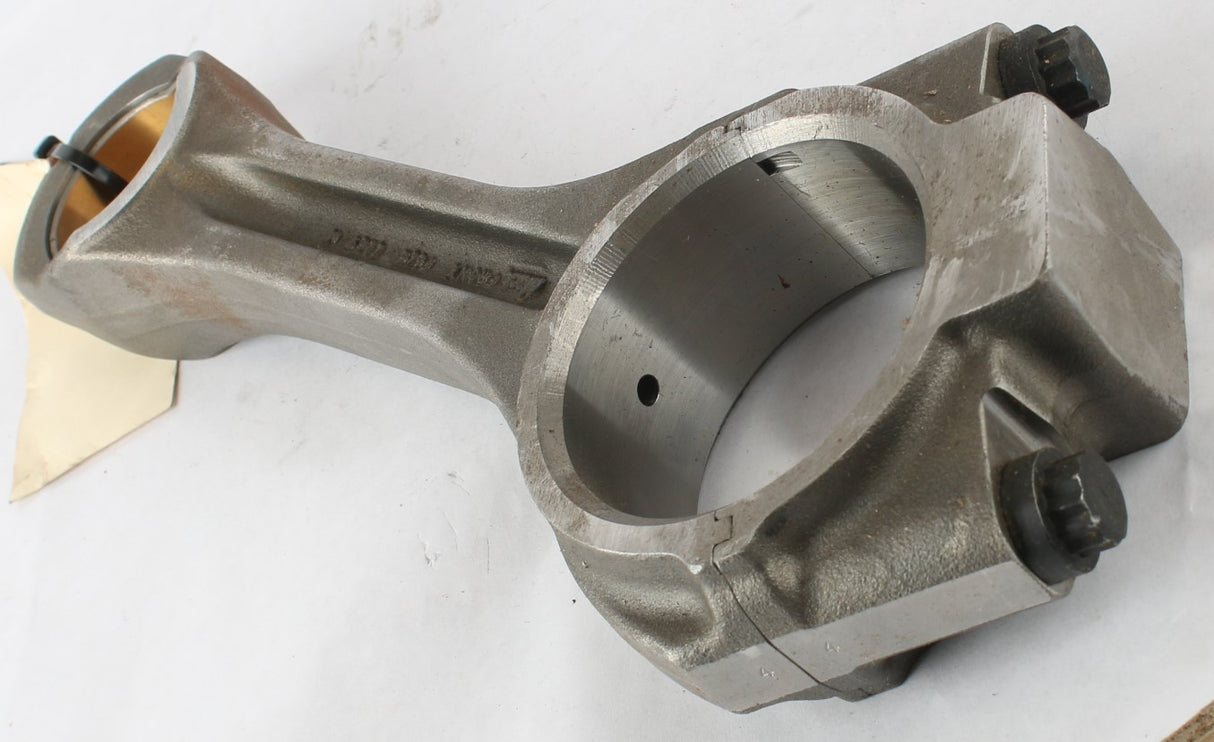 MACK ­-­ 367GC4243M2X ­-­ CONNECTING ROD - REMAN