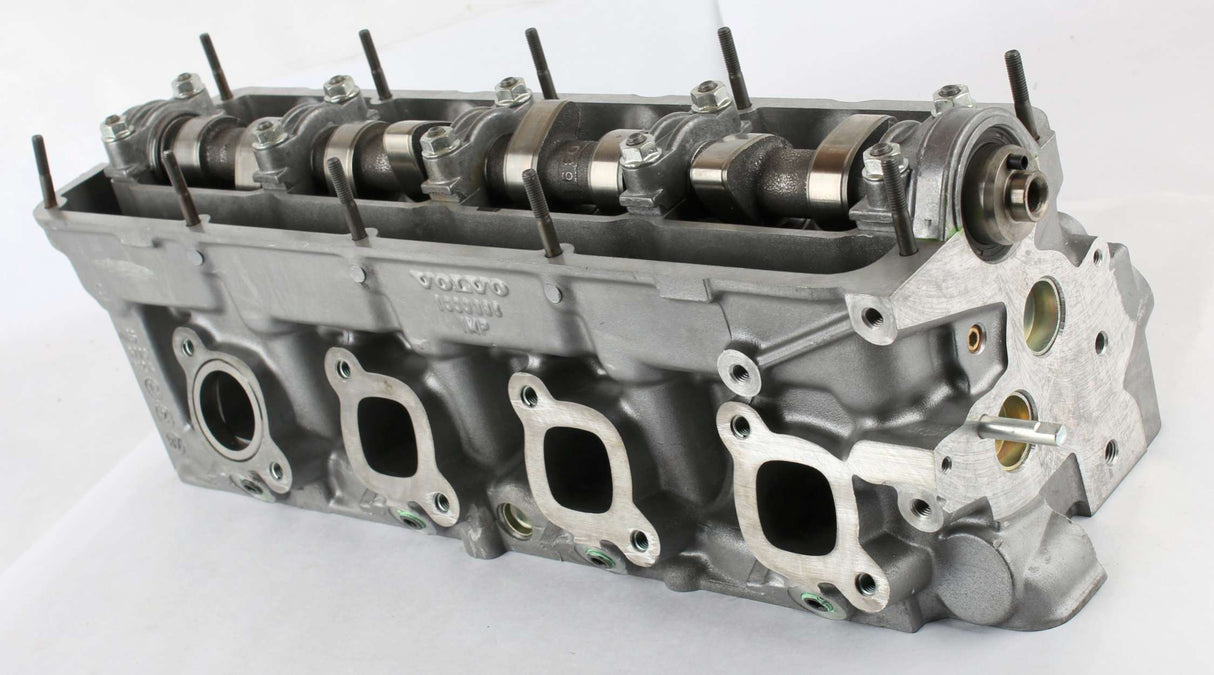 VOLVO PENTA ­-­ 3803025 ­-­ CYLINDER HEAD