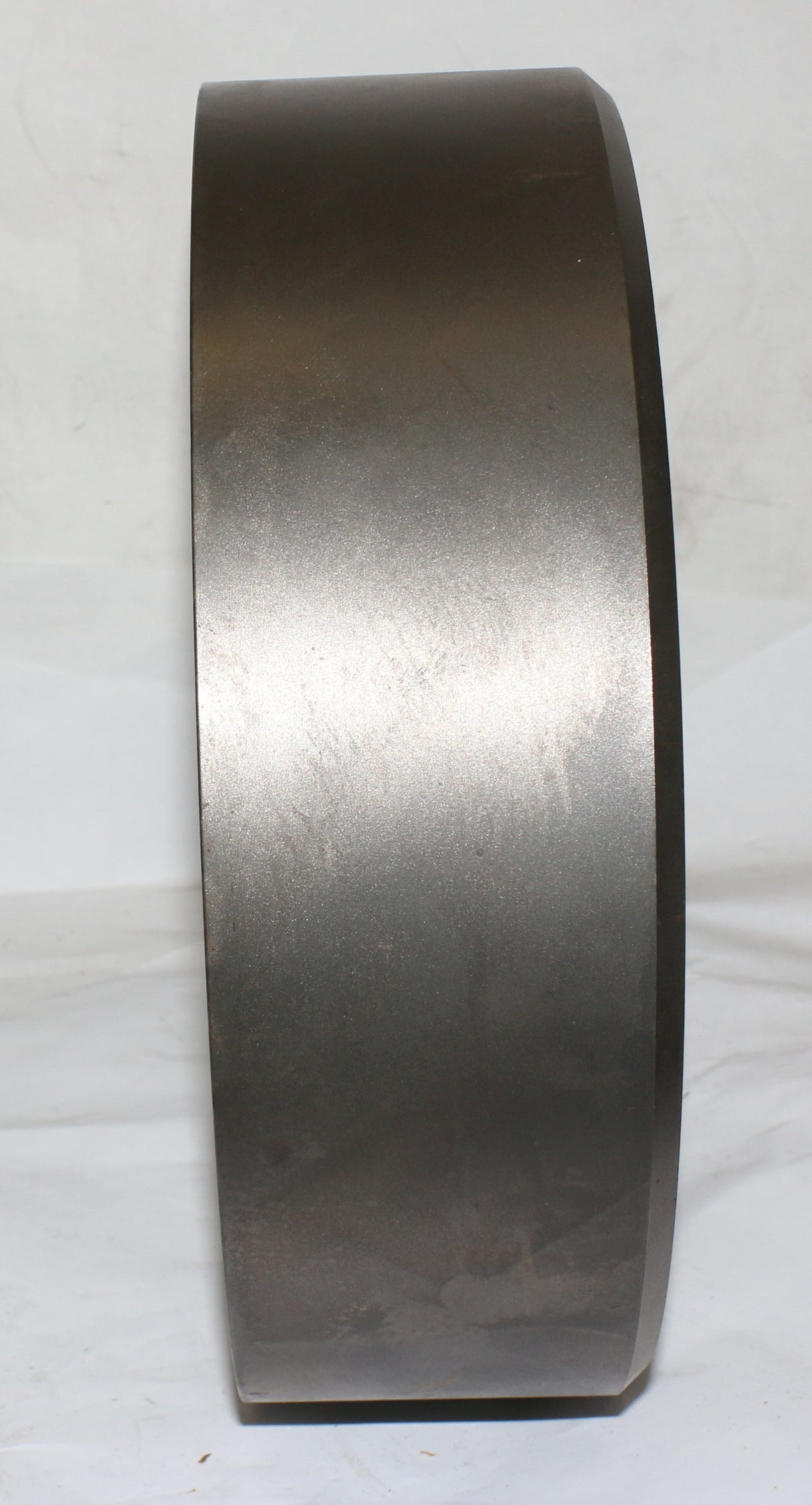 MERITOR ­-­ 3892F1540 ­-­ RING GEAR