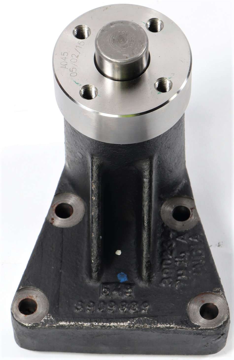 CUMMINS ­-­ 3909889 ­-­ SUPPORT
