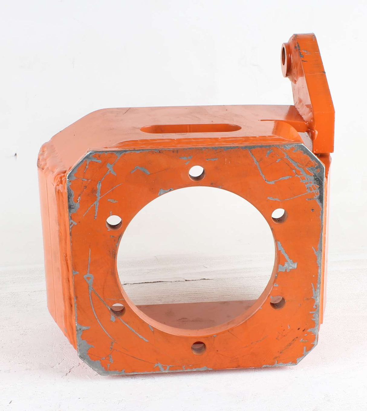 JLG ­-­ 4130224 ­-­ SPINDLE  WELDLH TPB102