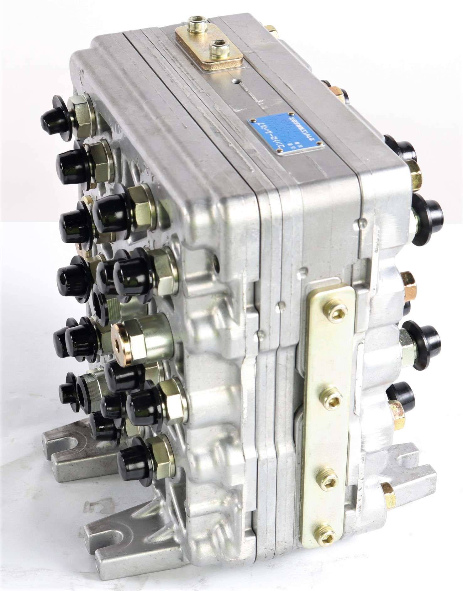 HITACHI - 4443488 - SHUTTLE VALVE FITS ZAXIS450LC EXCAVATOR – Iron