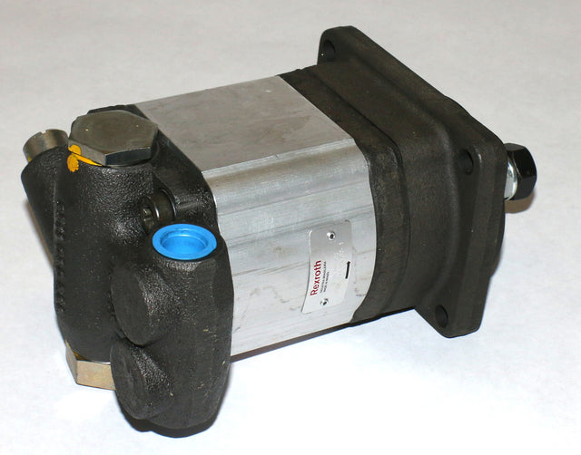 DYNAPAC ­-­ 4700900480 ­-­ GEAR PUMP