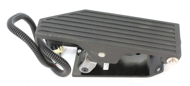 MACK ­-­ 4QB514A ­-­ ACCEL PEDAL