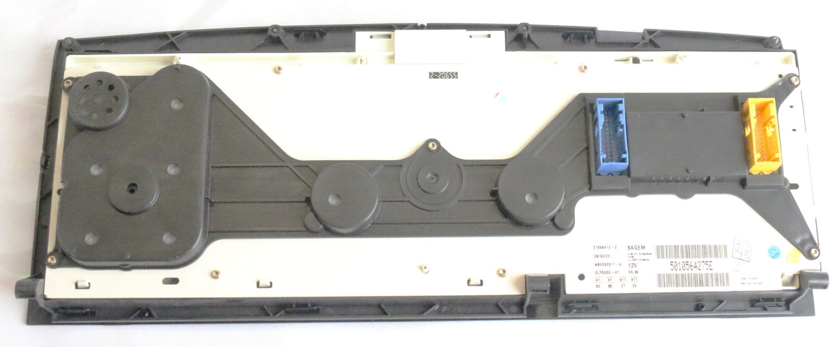 VOLVO ­-­ 5010415586 ­-­ INSTRUMENT CLUSTER