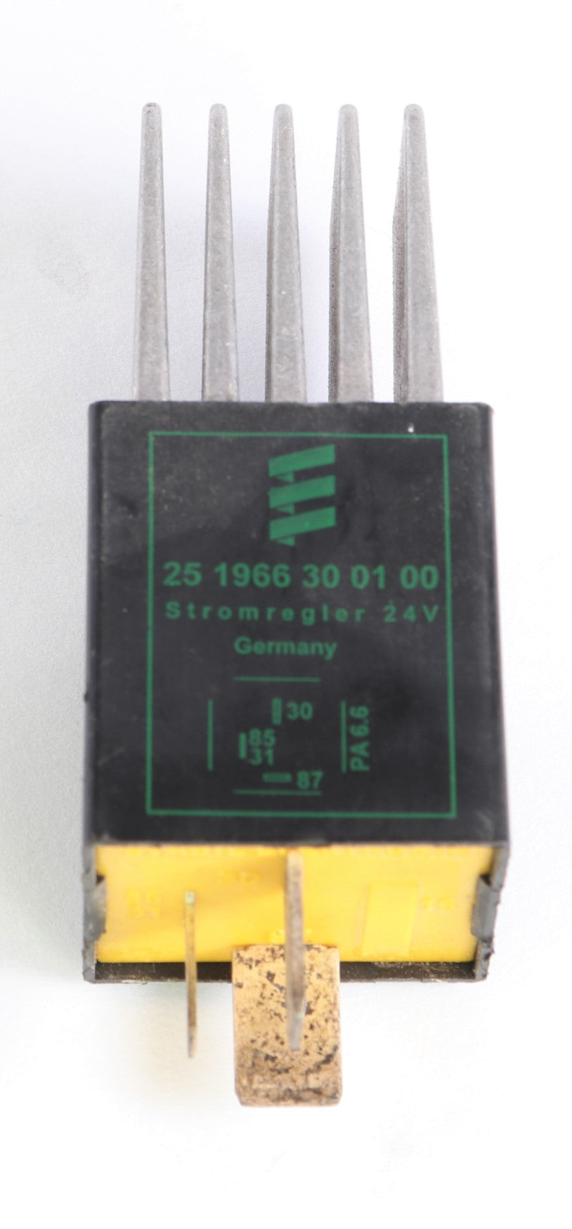 SCHAEFF ­-­ 5206659954 ­-­ RELAY 24V