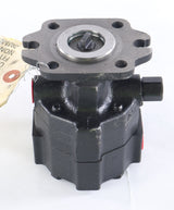 VOLVO ­-­ 58457 ­-­ SUPPLEMENTAL STEERING PUMP