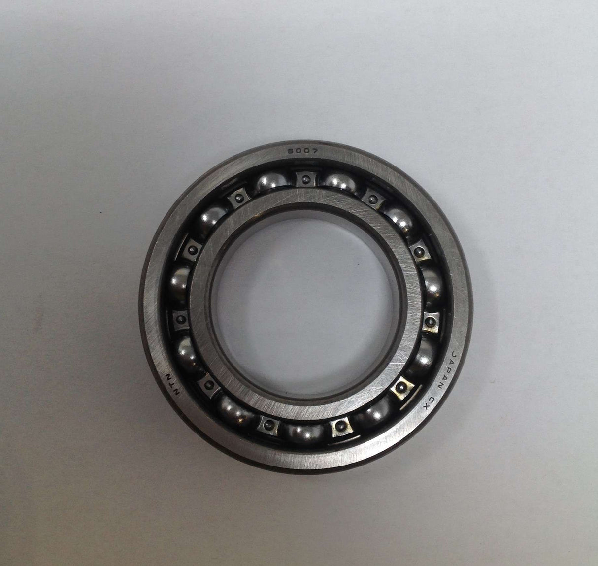 NSK ­-­ 6007 ­-­ BALL BEARING - DEEP GROOVE RADIAL 62mm OD