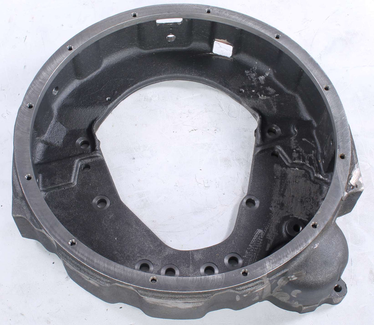 MACK ­-­ 634GC5194B ­-­ HOUSING   FLYWHEEL