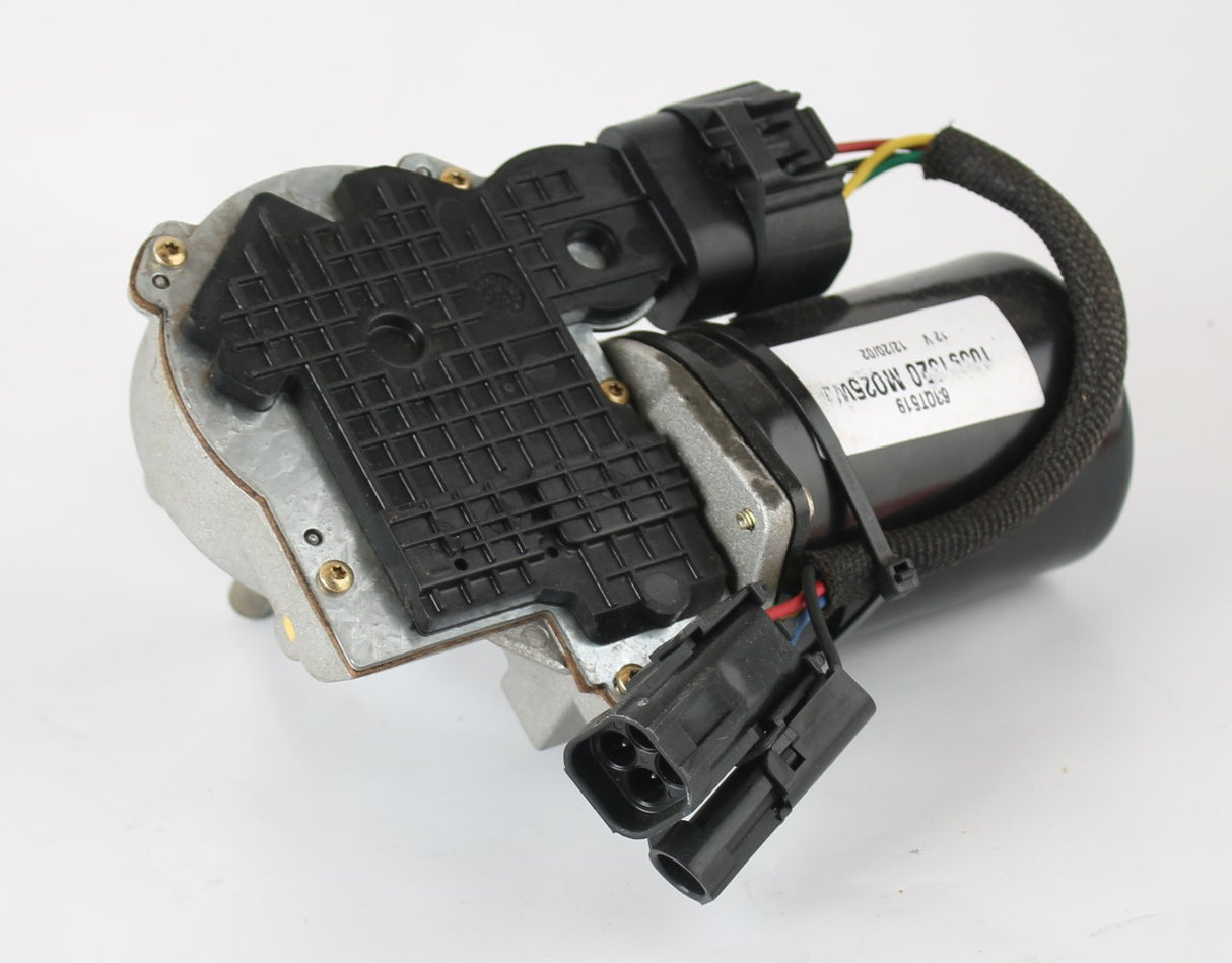 MACK ­-­ 63QT519 ­-­ WINDSHIELD WIPER MOTOR