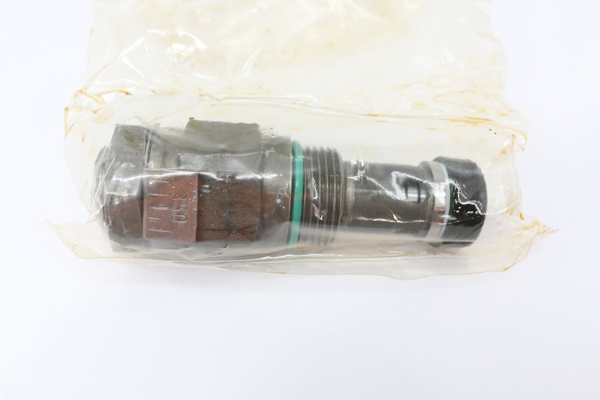 BOBCAT ­-­ 6518416 ­-­ VALVE  RELIEF