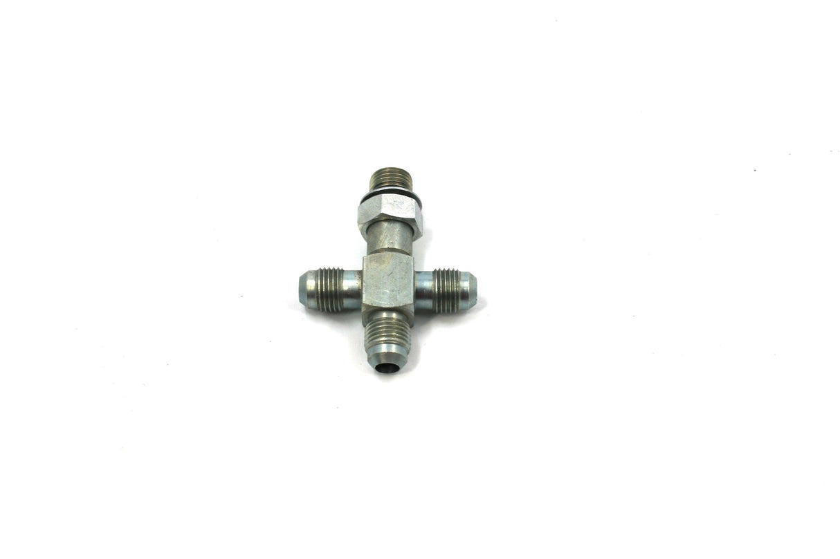 BOBCAT ­-­ 6597495 ­-­ CONNECTOR