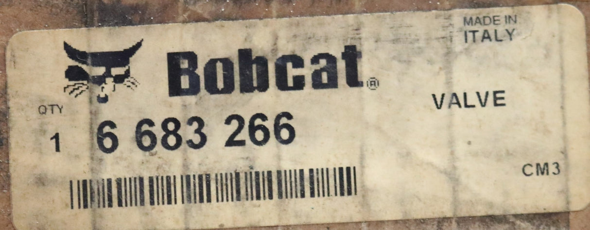 BOBCAT ­-­ 6683266 ­-­ VALVE