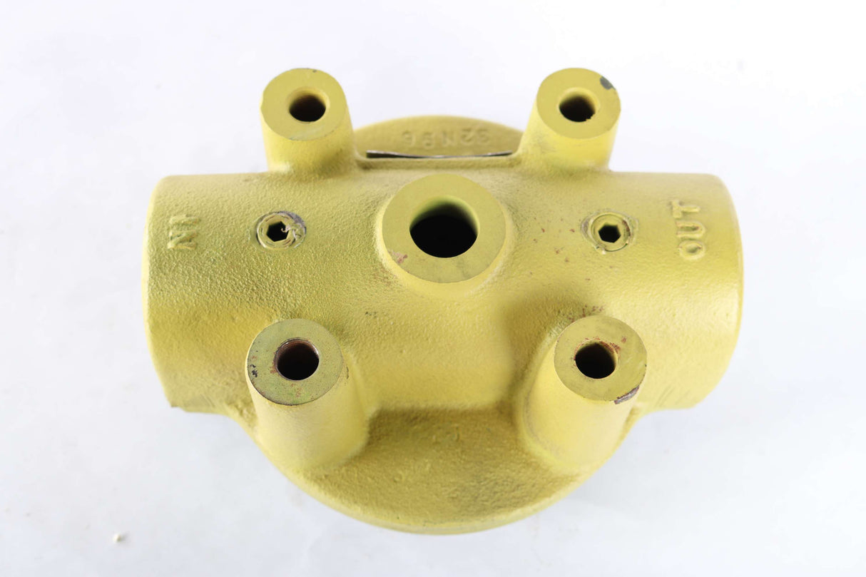 FIAT ALLIS ­-­ 70678856 ­-­ FILTER HEAD ASSEMBLY