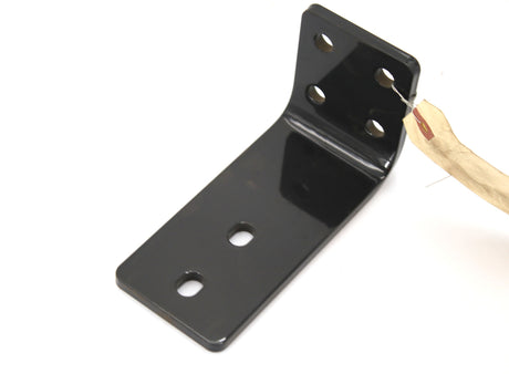BOBCAT ­-­ 7109279 ­-­ BRACKET