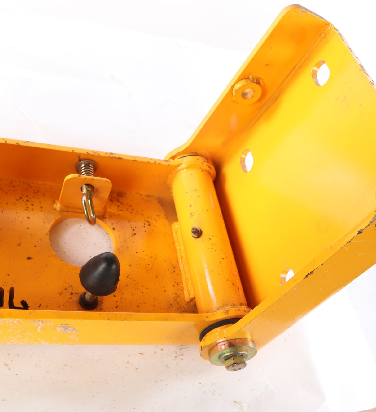 HYUNDAI ­-­ 71LC-82090 ­-­ HINGE ASM-LH