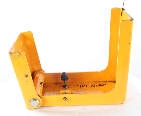 HYUNDAI ­-­ 71LC-82090 ­-­ HINGE ASM-LH