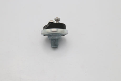 VOLVO ­-­ 72409-0005 ­-­ SWITCH PRESSURE AIR 5 PSI
