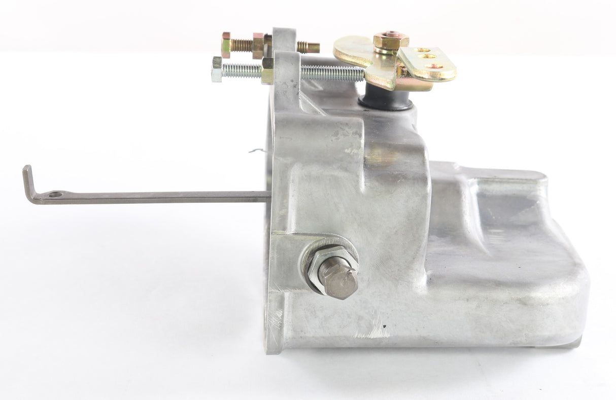 VOLVO ­-­ 7418350 ­-­ REGULATOR