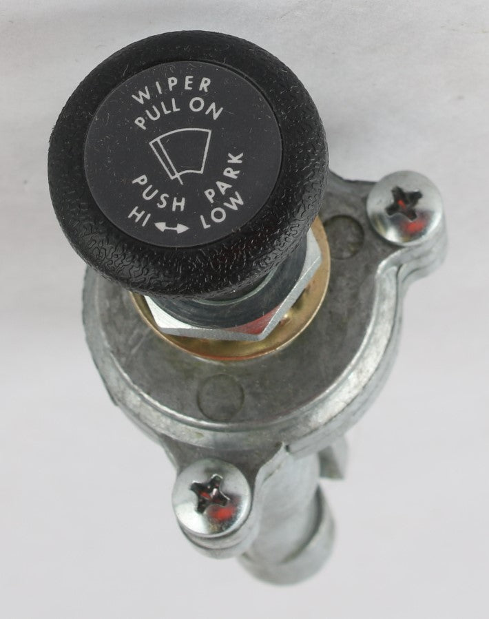 MACK ­-­ 7623-7547090 ­-­ CONTROL VALVE