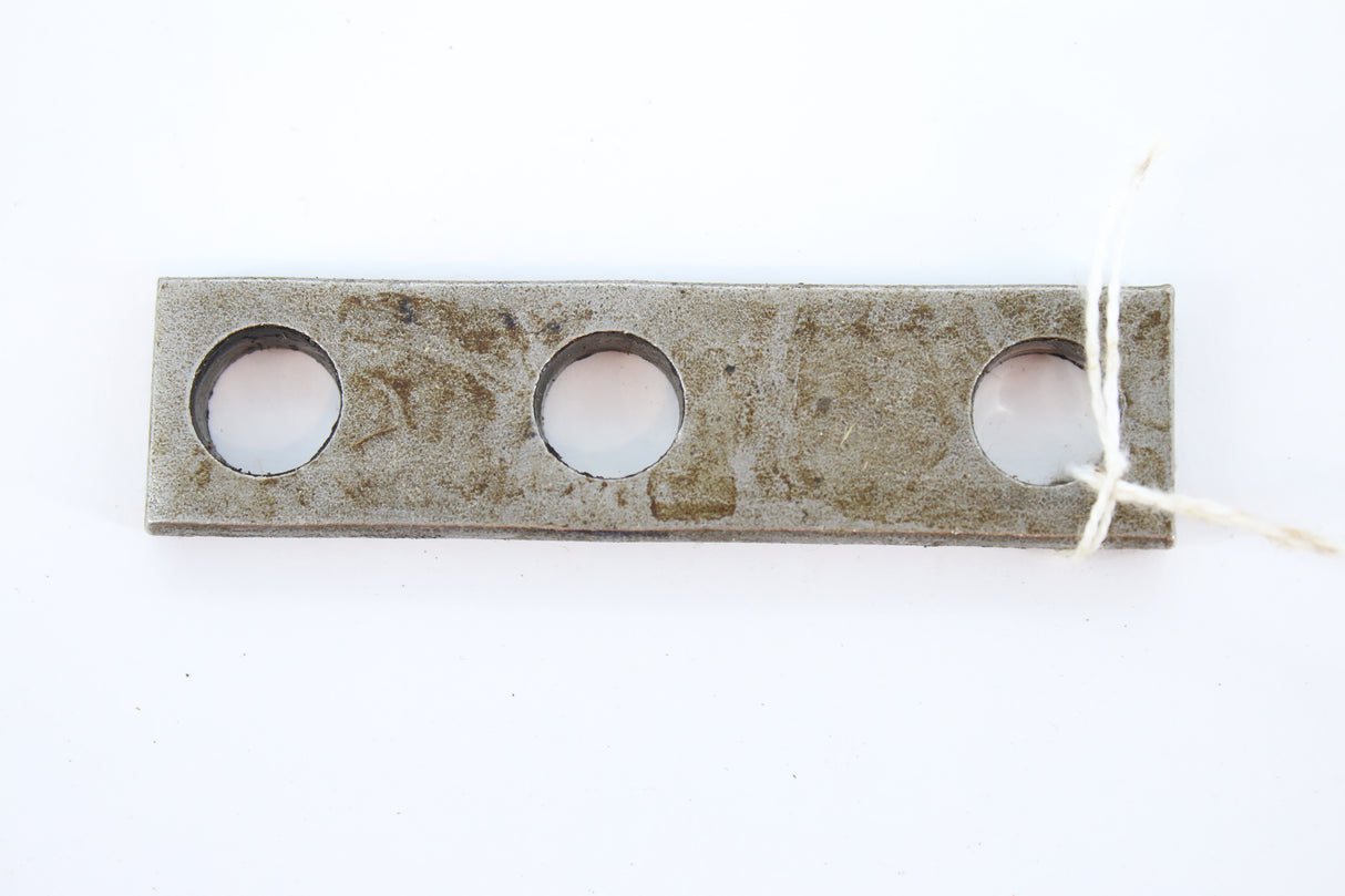 CATERPILLAR ­-­ 7N0670 ­-­ BRACKET