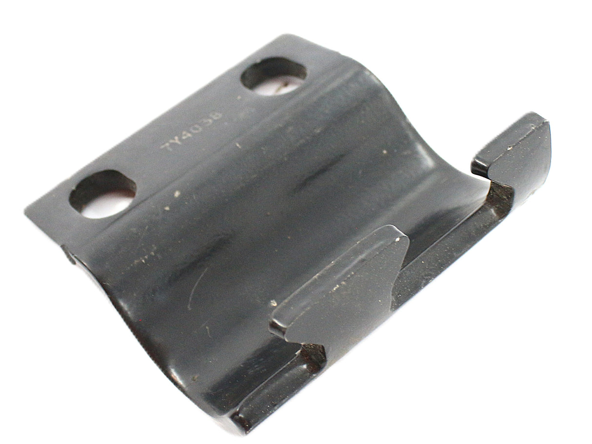 CATERPILLAR ­-­ 7Y4038 ­-­ CLAMP HALF