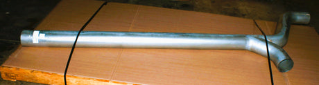 VOLVO ­-­ 8078388 ­-­ JUNCTION PIPE