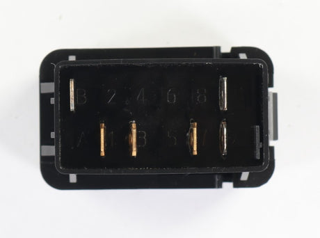 VOLVO ­-­ 8144321 ­-­ SWITCH