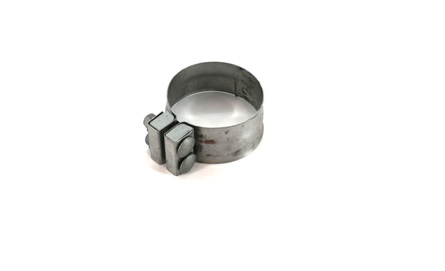 VOLVO ­-­ 8151616 ­-­ CLAMP