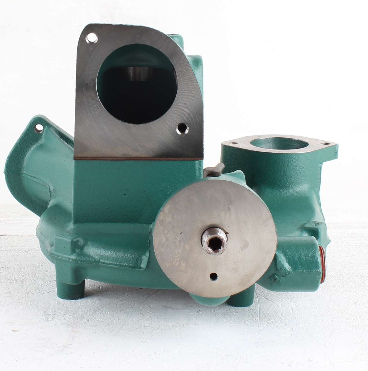 VOLVO PENTA ­-­ 8170312 ­-­ HOUSING