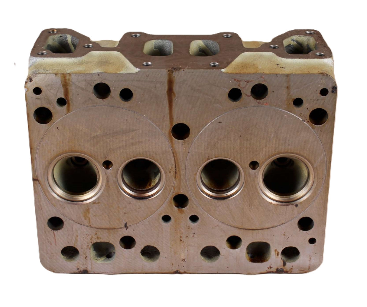 MACK ­-­ 8183-320353 ­-­ CYLINDER HEAD