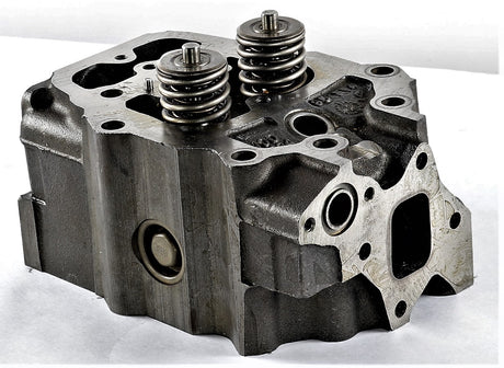 VOLVO ­-­ 9000470332 ­-­ CYLINDER HEAD