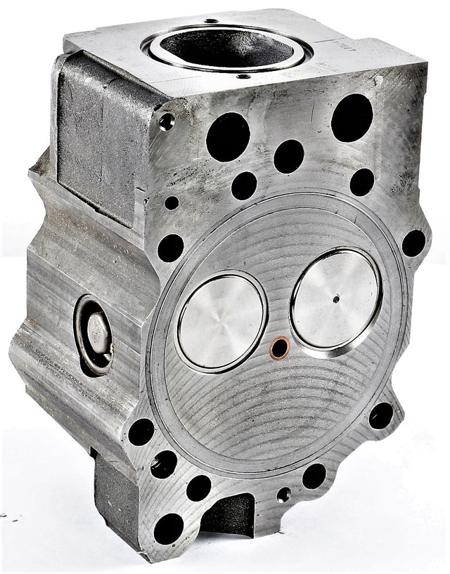 VOLVO ­-­ 9000470332 ­-­ CYLINDER HEAD