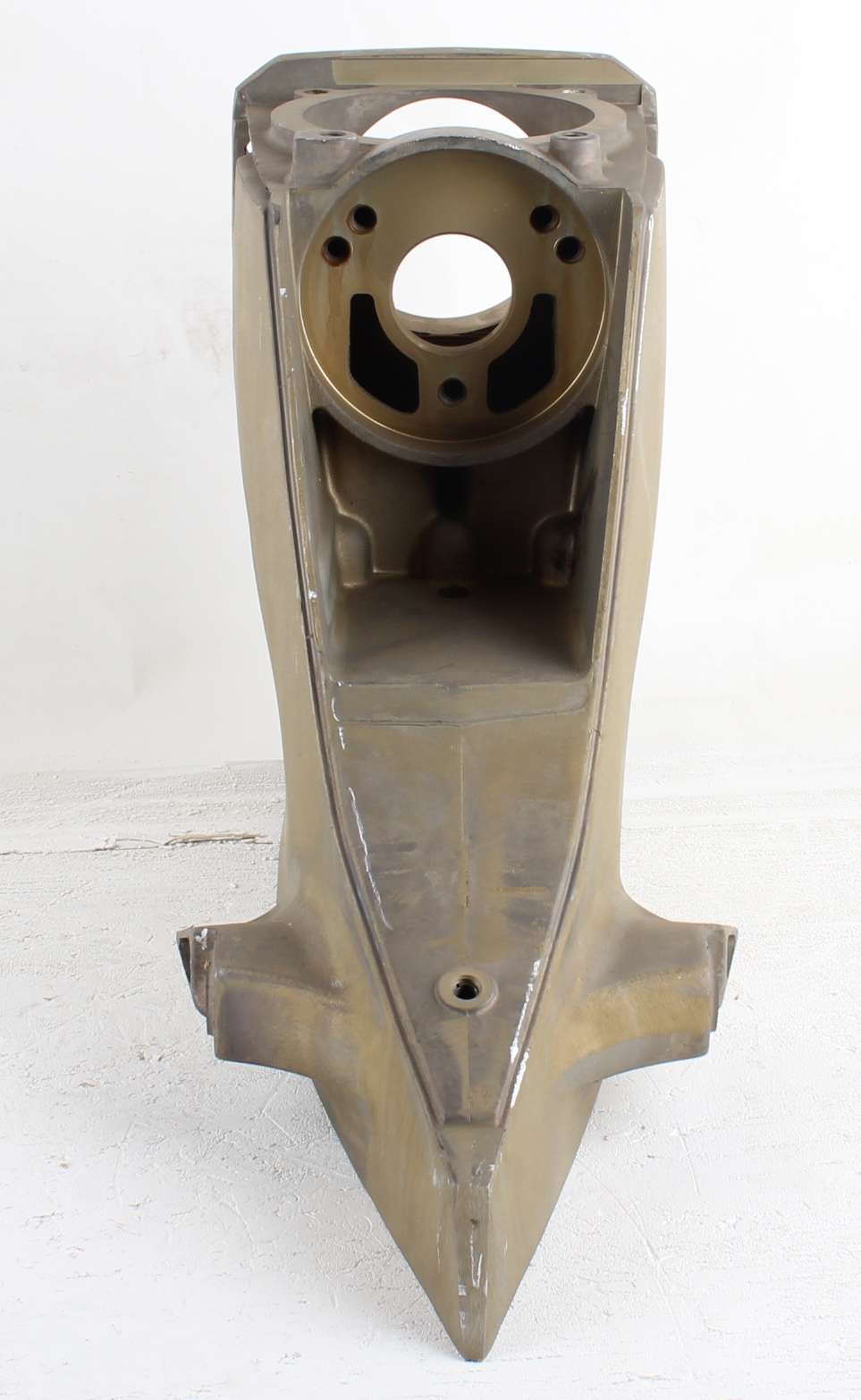 VOLVO PENTA ­-­ 912394 ­-­ HOUSING