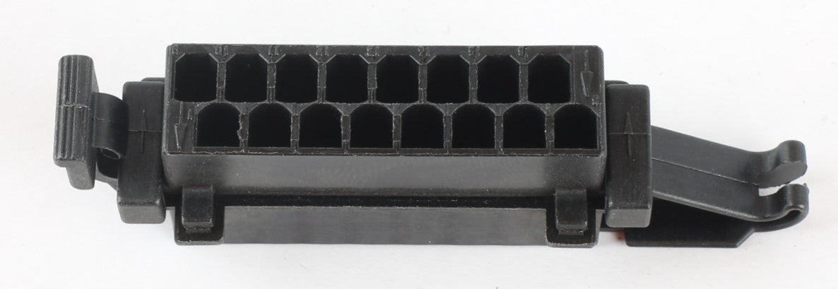 VOLVO ­-­ 969138 ­-­ HOUSING