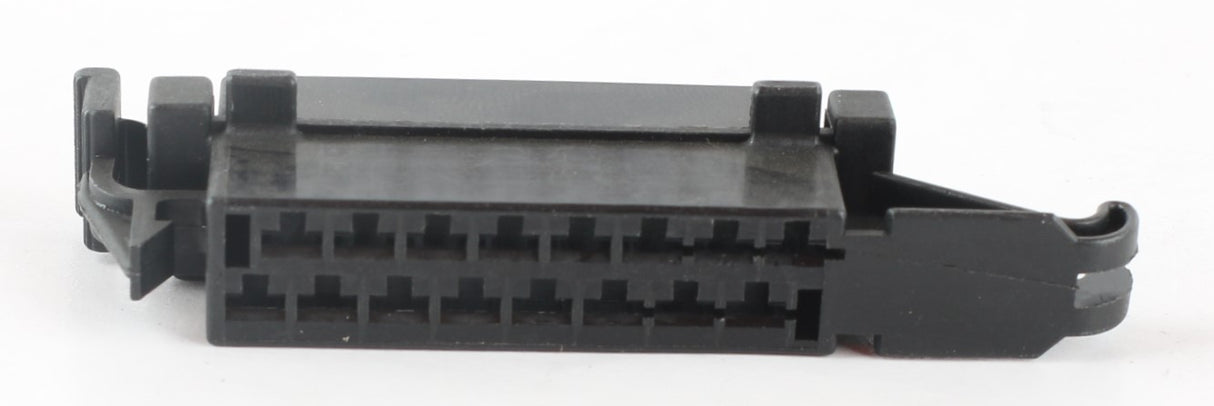 VOLVO ­-­ 969138 ­-­ HOUSING